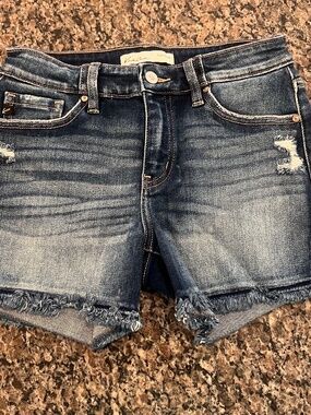KanCan size 26 cutoff denim distressed blue jean shorts